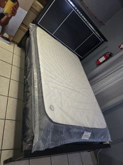 🛌Full Bed Frame 💯👌