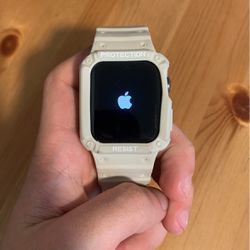 42 MM Series 3 Apple Watch