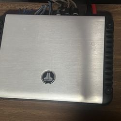 JL Audio amp
