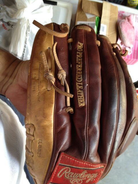 RAWLINGS High QUALITY Pro Baseball Glove