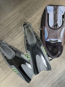 U.S. Divers Hingeflex Snorkeling Fins
