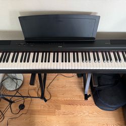 Yamaha P-125a Piano