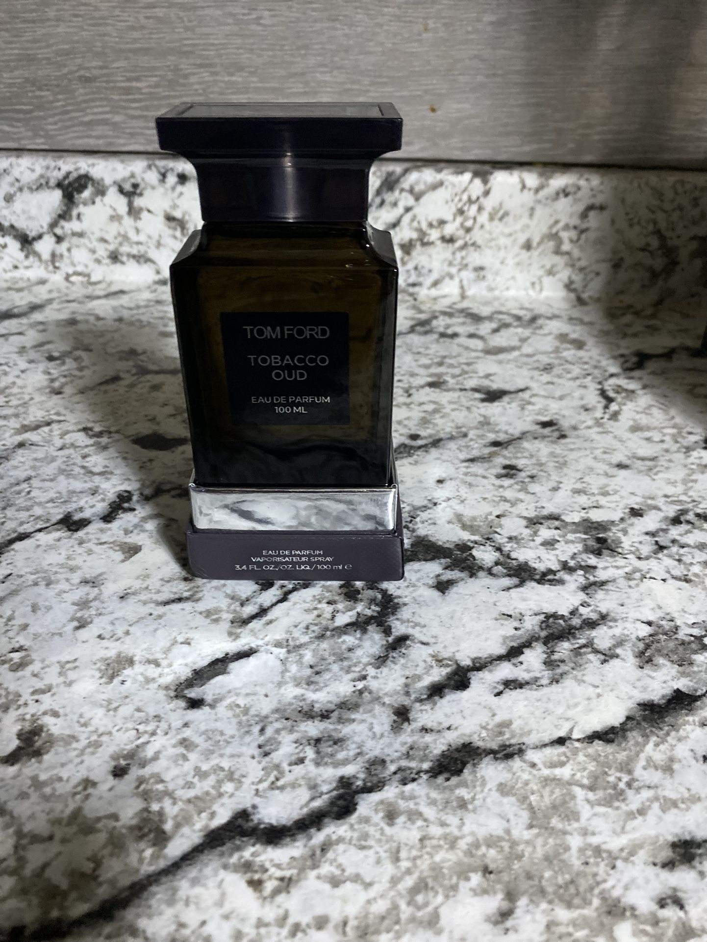 TOM FORD TOBACCO OUD **