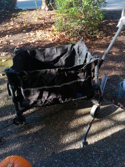 Small foldable wagon