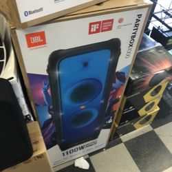 Jbl Partybox 1000 On Sale For 1100