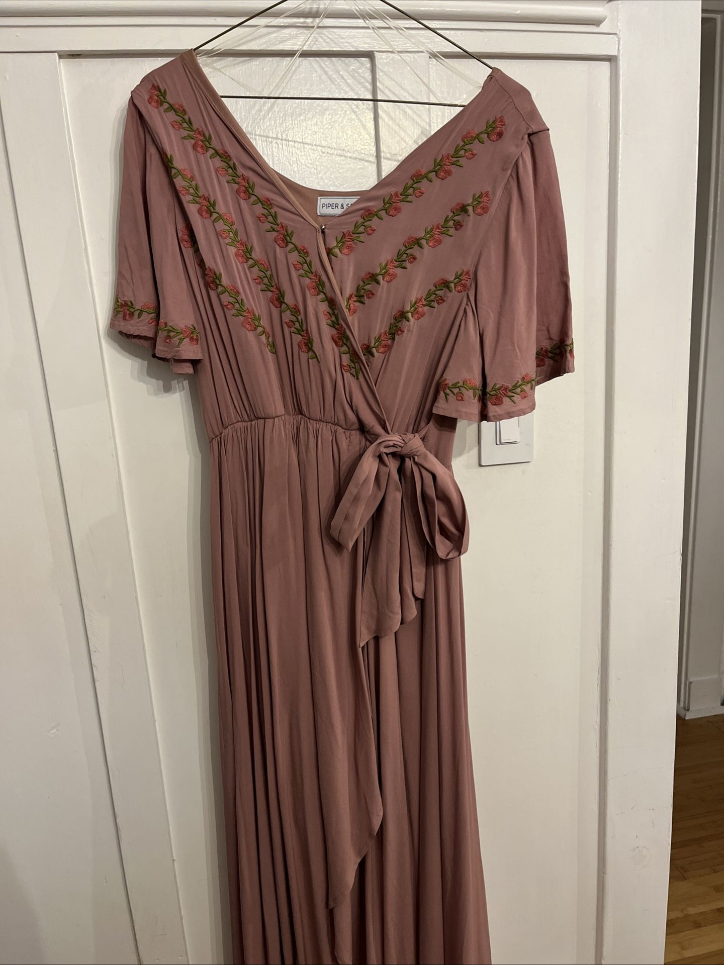 Like new Piper & Scoot Maxi Dress