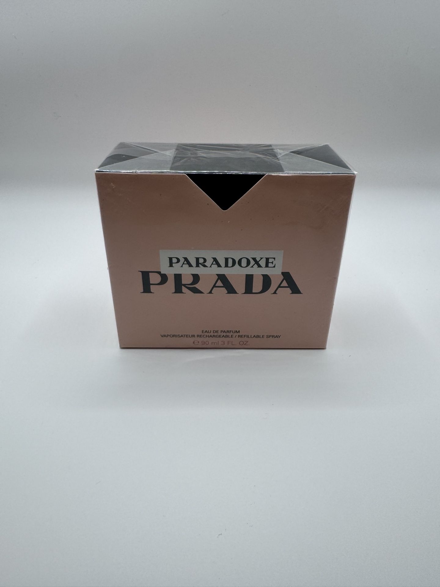 Prada Paradoxe