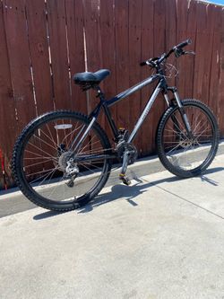 Motobecane 21 Speed disc brakes hydraulic fluid