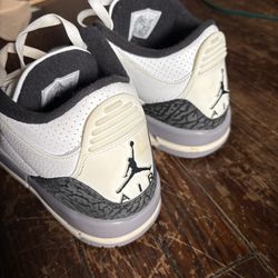 Jordan 3 size 5.5 grade school