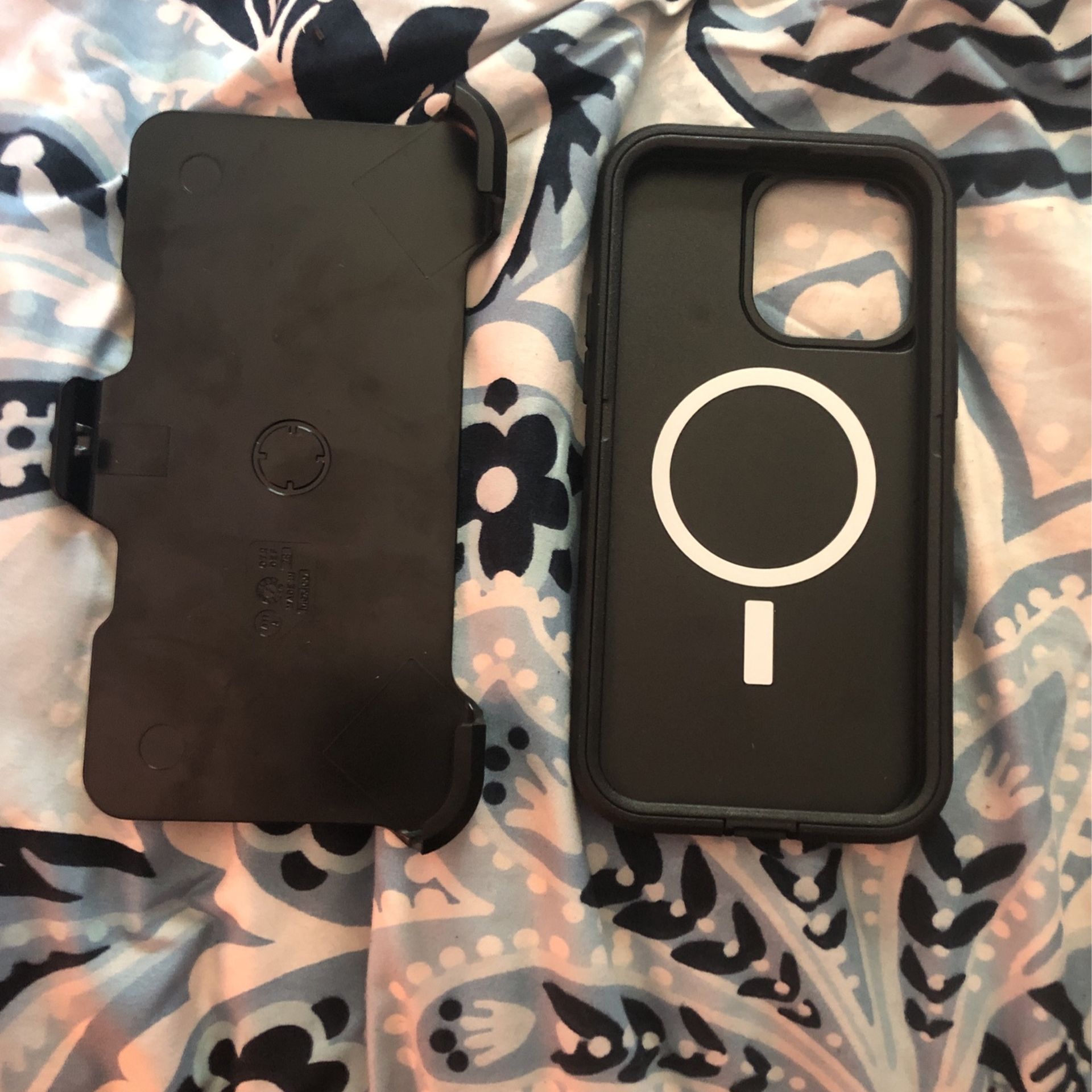 iPhone 14 Max Pro Outterbox Case