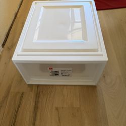 DRAWER, MEDIUM  16"w x 19 1/2"deep x; cross streets are Arapaho & Waterview  