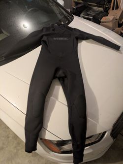XCEL Wetsuit w/hood