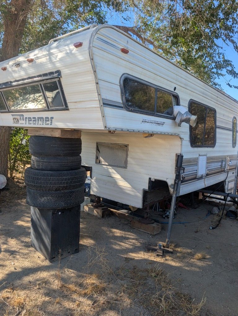 Camper 