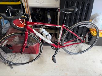 Two bicycles Specialized Dolce Sport
