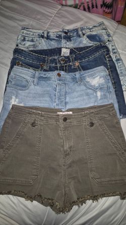 Ladies Short Bundle Size  9/13