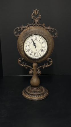 Metal clock working as is