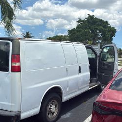 Chevy express 2008