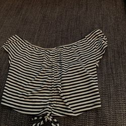 Black And White Stripped Shirt 