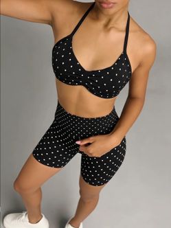 Very new has not been worn size xs
