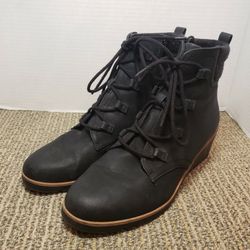 Boots by Life Stride Zone Black Lace Up Wedges Size 9