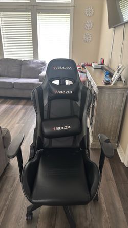 Gaming chair