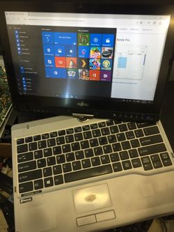 Fujitsu notebook corei5 320gb 8gb ram win 10 12.5” TouchScreen