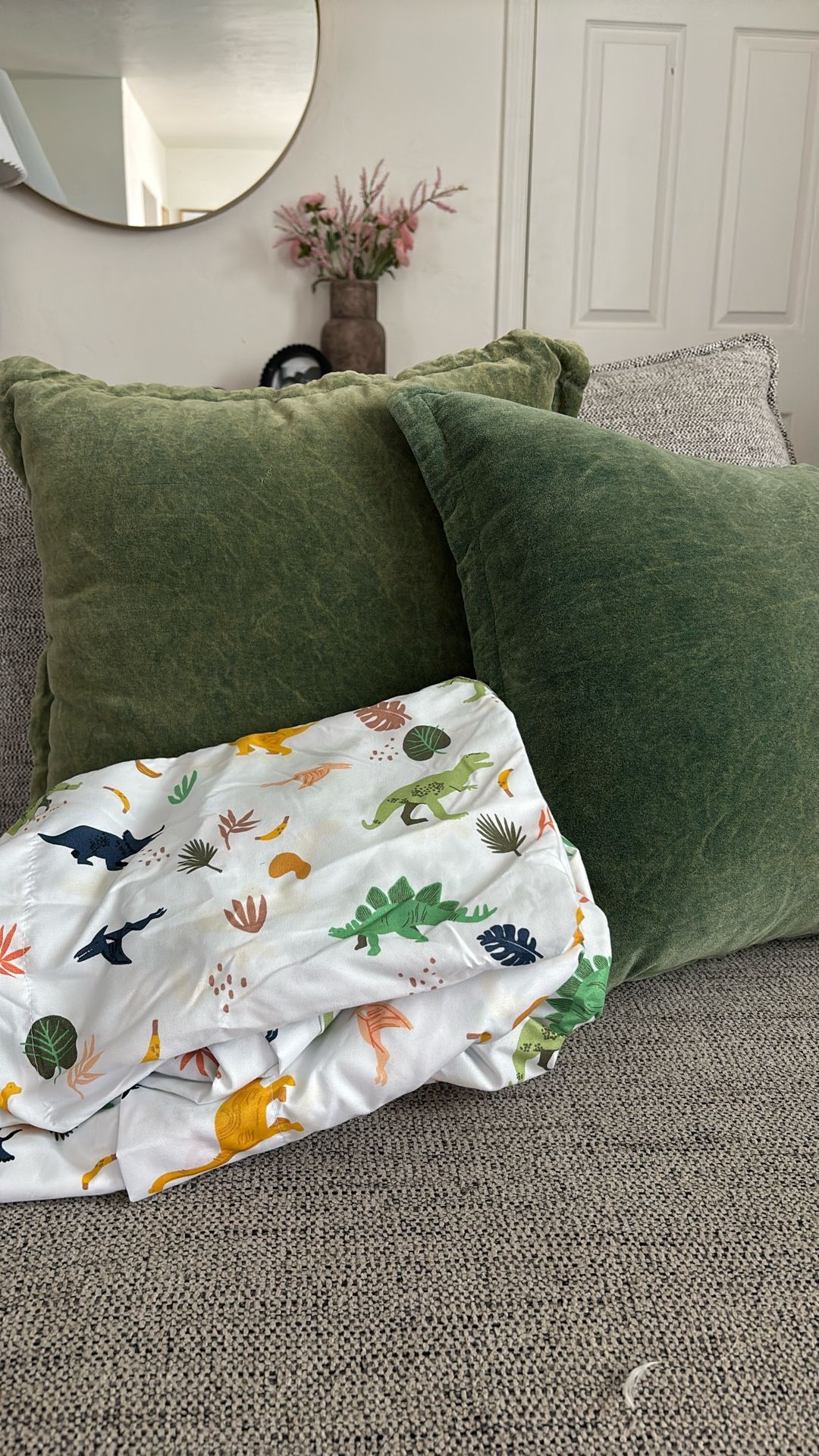 Dino Sheets With Decorative Pillows