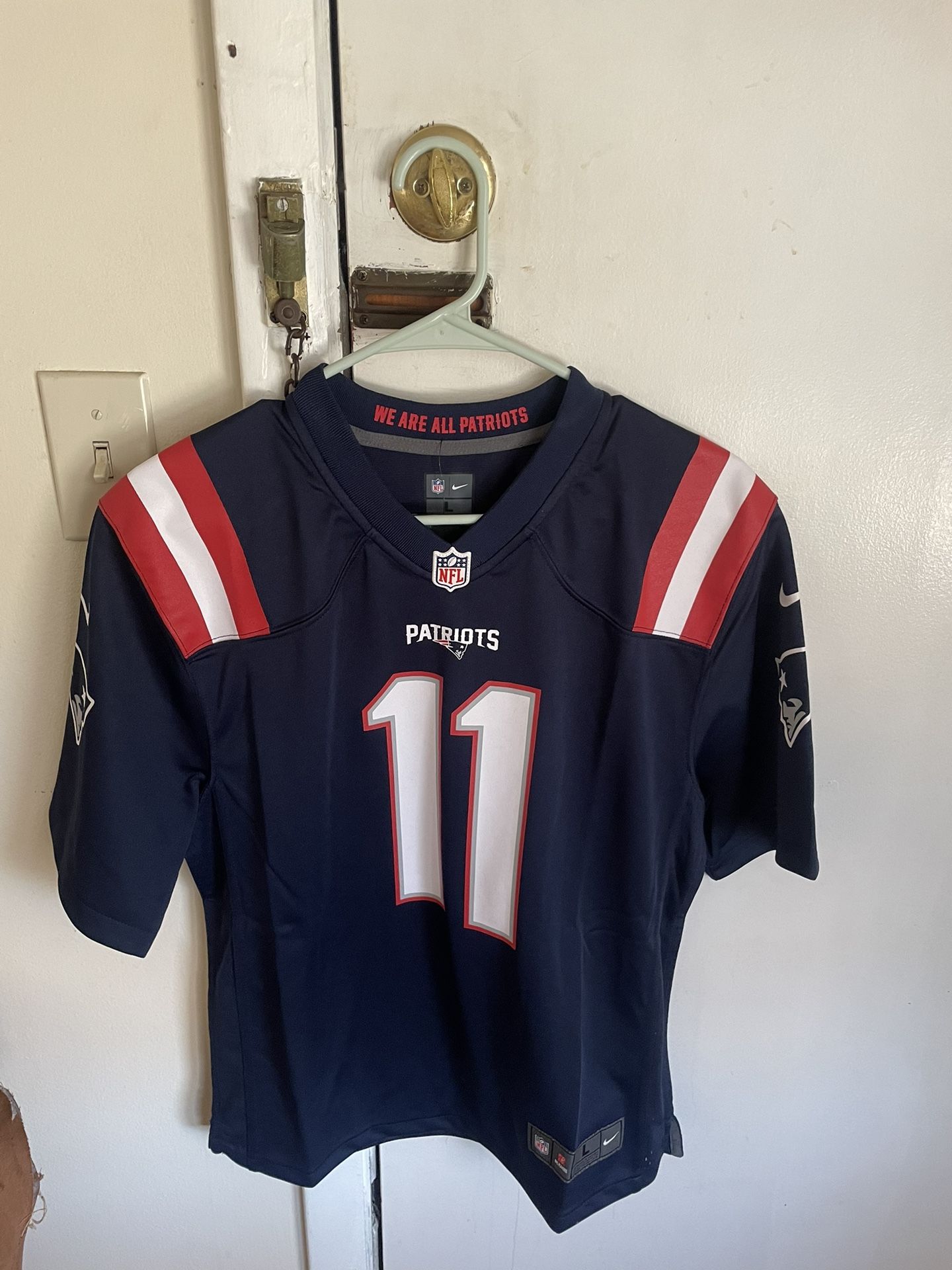 Julian Edelman New England Patriots Nike NFL YOUTH Jersey L