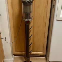 Dyson Cordless Stick Vacuum 
