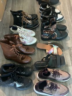 Shoes women’s size 9 & 9.5 air forces and dunks are size 7