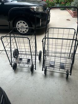 Folding shopping carts