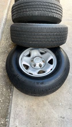 2019 Toyota Tacoma wheel