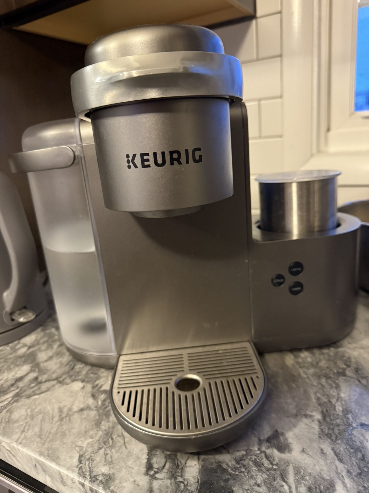 Kuerig Coffee Maker