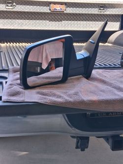 Mirrors, driver & passenger from 2016 tundra