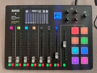 RodeCaster Pro