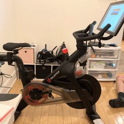Peloton Bike 2nd Generation 