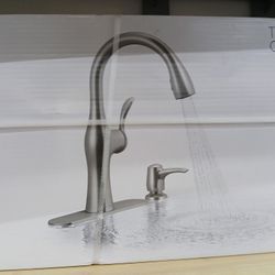 Kohler Alma Vibrant Stainless Single Handle Pull-down Kitchen Faucet