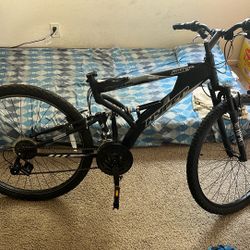 Hyper Havoc 26” Mountain Bike – Dual Suspension, Great Condition, w/ Kryptonite Lock and cable