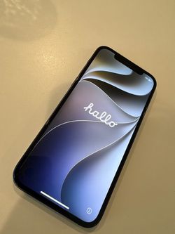 Unlocked iPhone 12 128GB in Blue