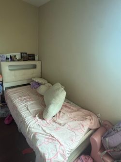 Twin bed frame