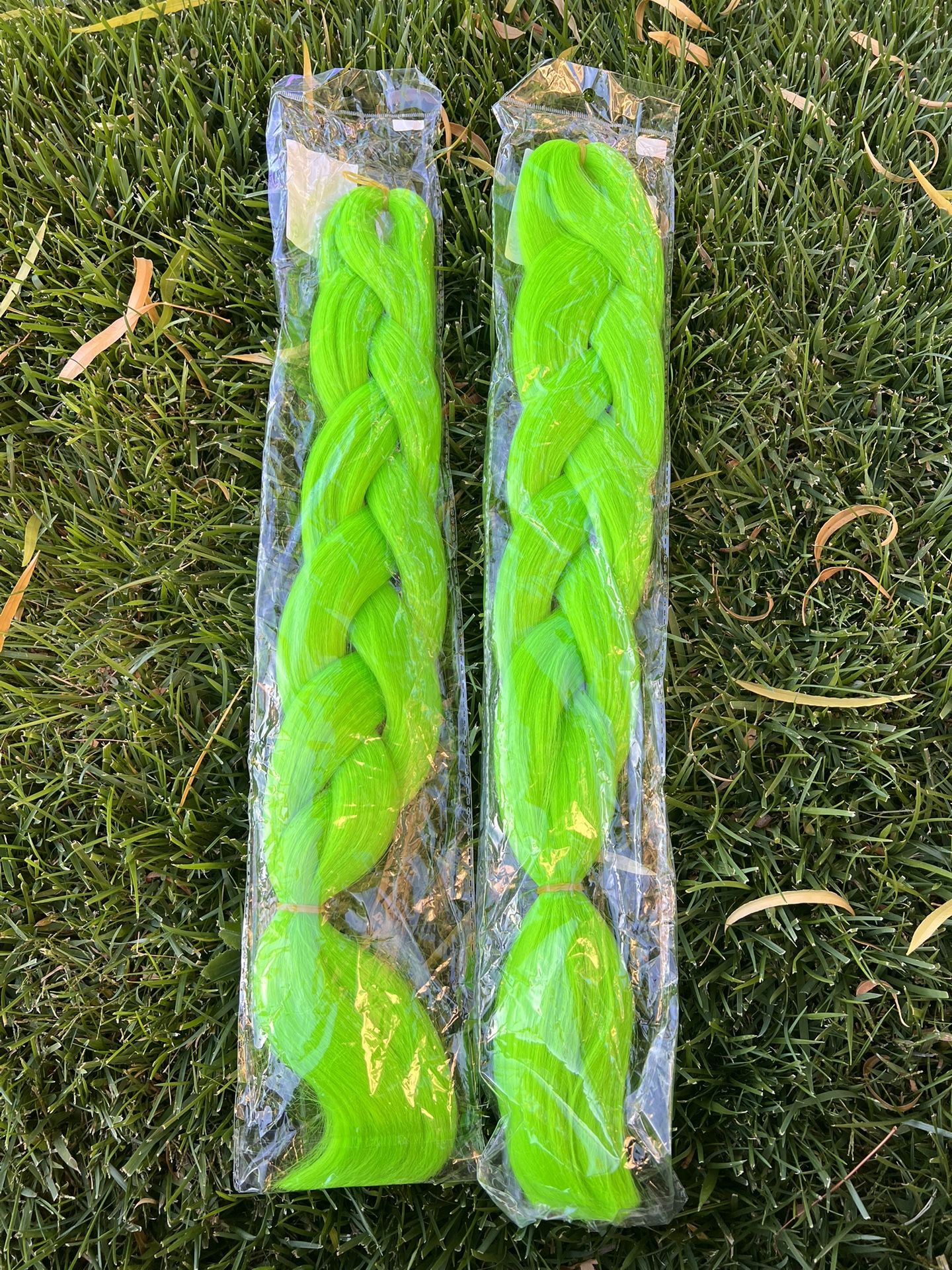 Neon Green Braiding Hair 24”