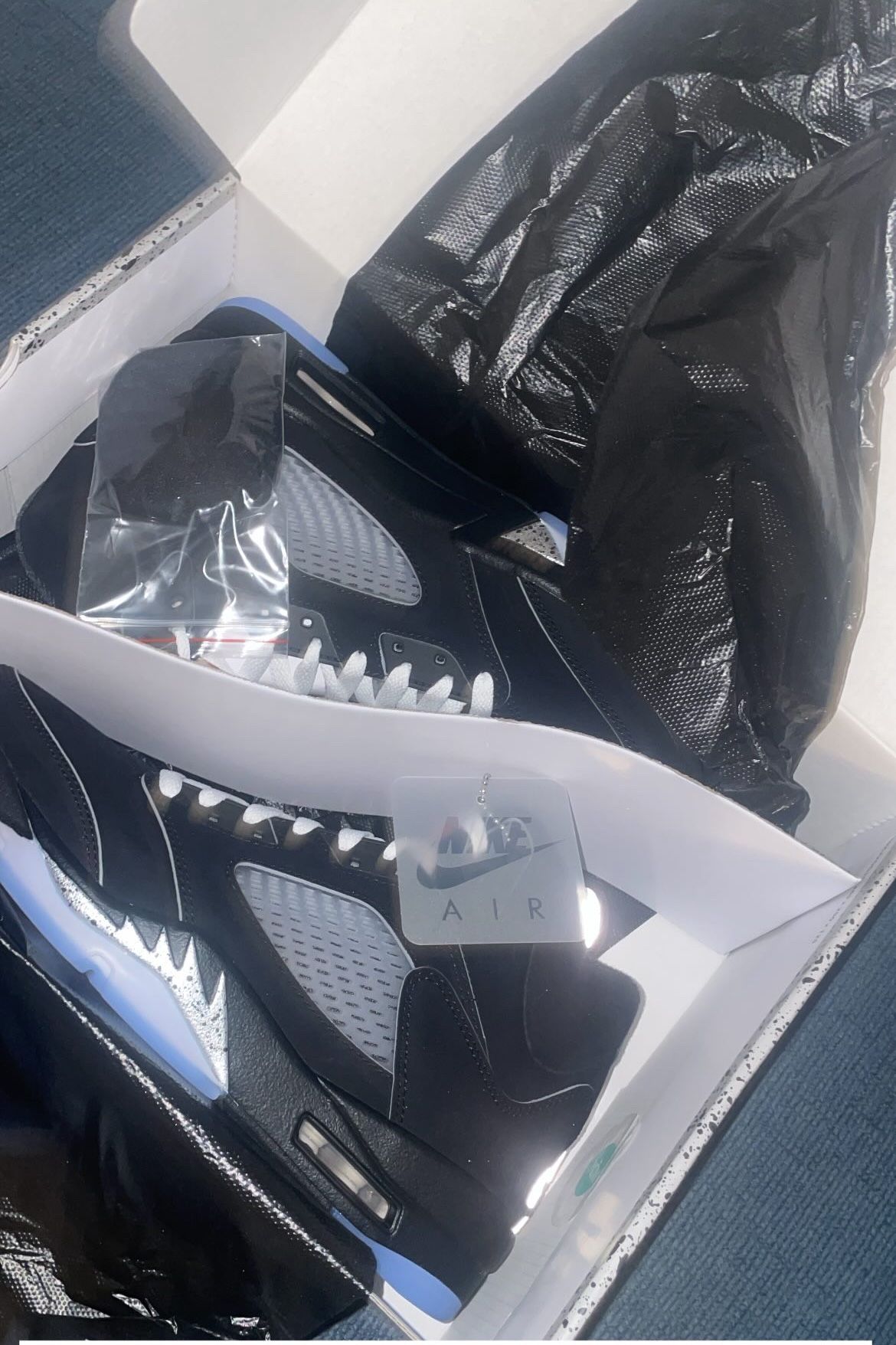 Jordan 5 Retro OG Black Metallic
