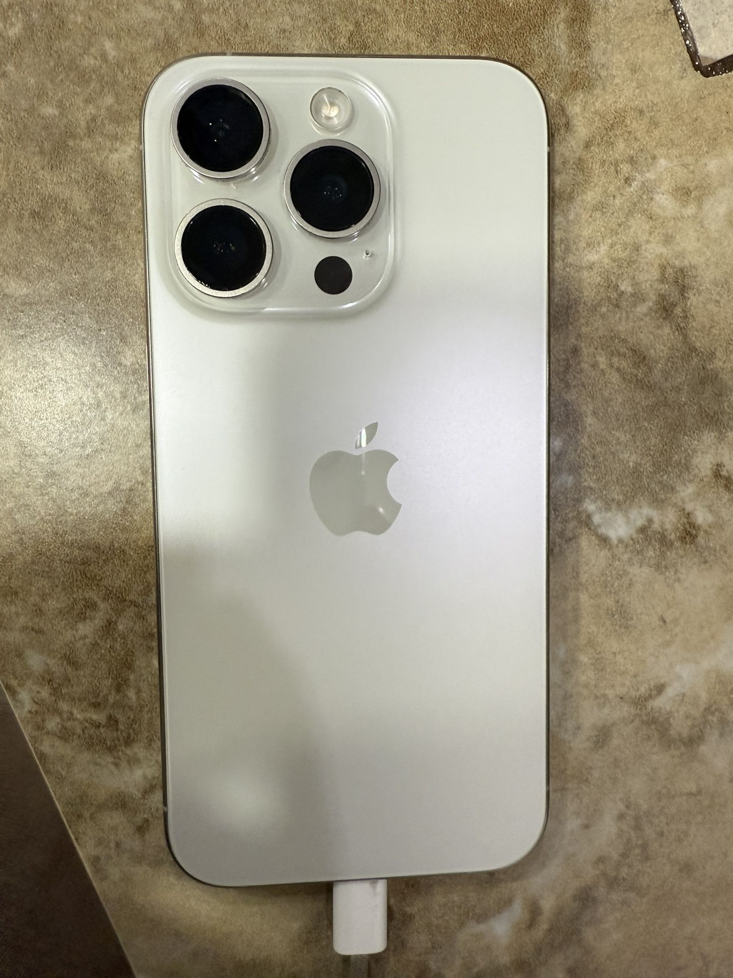 Unlocked iPhone 15 Pro