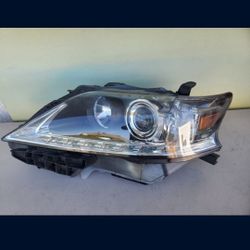 2013 - 2015 LEXUS RX RX350 RX450h
LEFT HEADLIGHT DRIVER SIDE HALOGEN
ACCENT LED GENUINE USED OEM. AA4 (C)