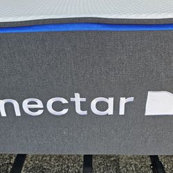 LIKE NEW! Nectar Queen Mattress - Delivery Available