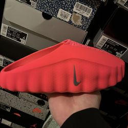 Nike Mind 001 Slide Solar Red Size 10 