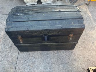 Treasure chest