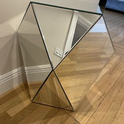 Mirrored End Table 