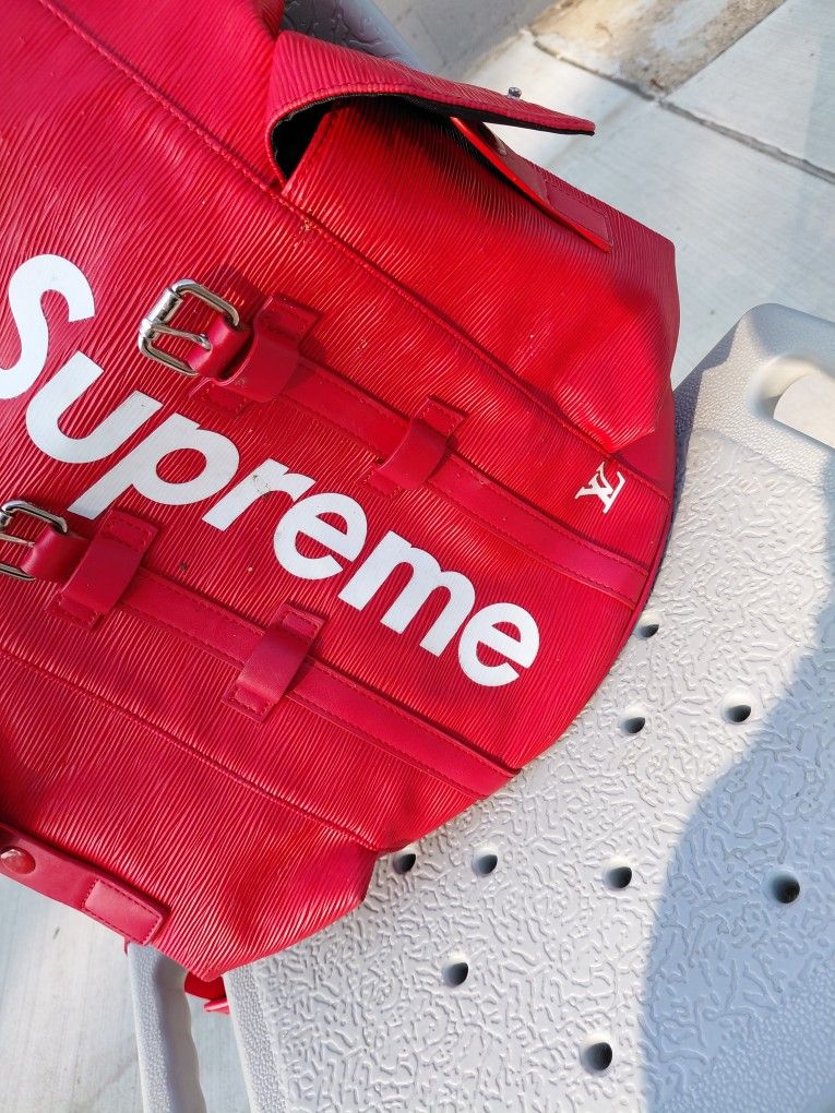 Supreme And Balenciga