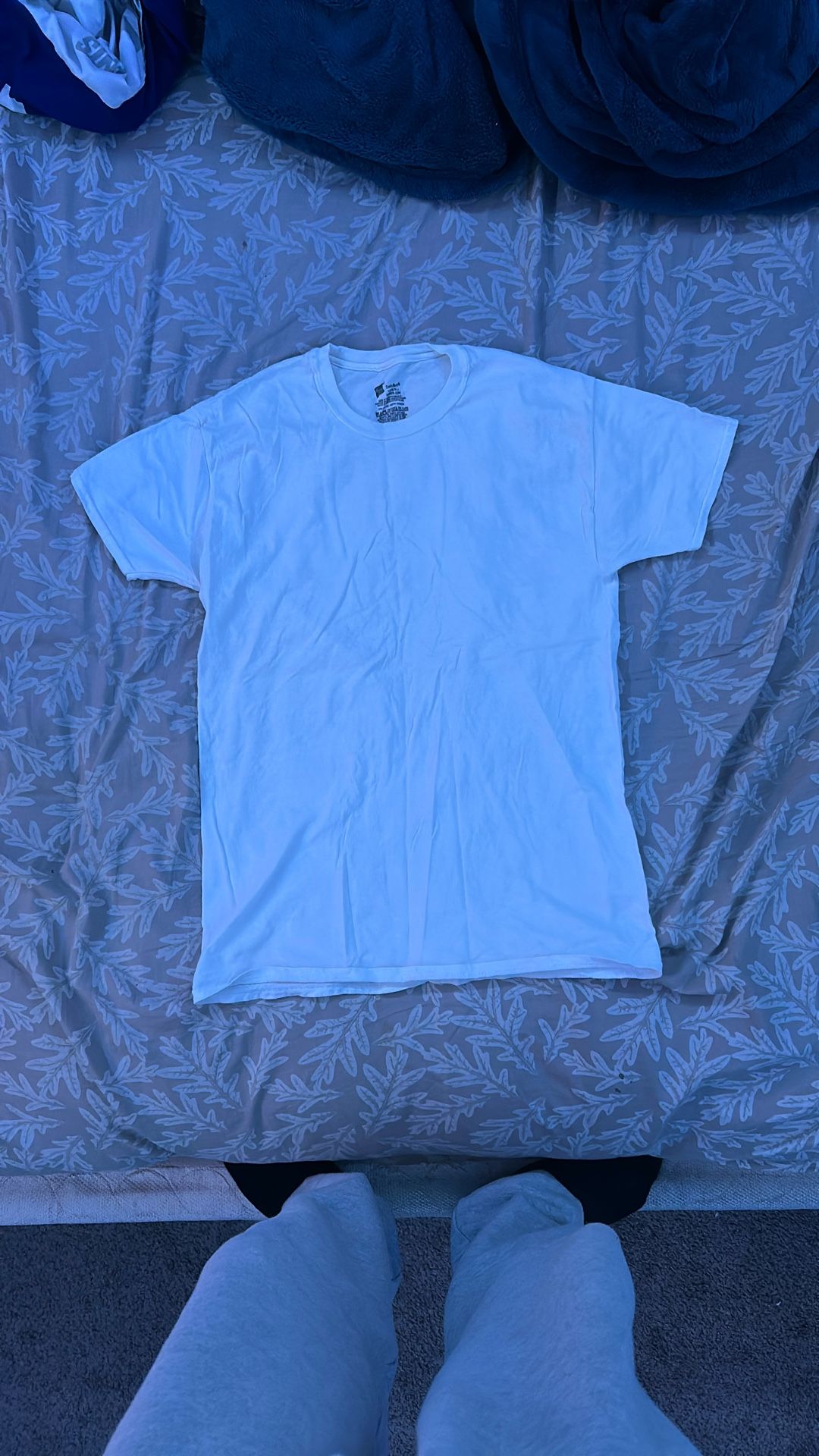 Hanes White Medium